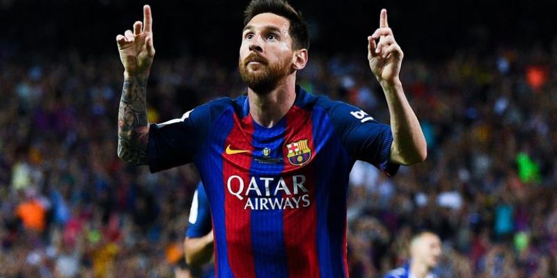Sự nghiệp và những bước đầu tiên của Messi